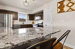 221 E Elizabeth Dr, Crown Point, IN 46307 - Photo 14