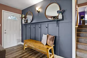 221 E Elizabeth Dr, Crown Point, IN 46307 - Photo 6