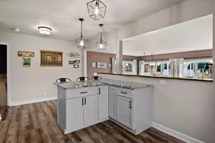 221 E Elizabeth Dr, Crown Point, IN 46307 - Photo 16