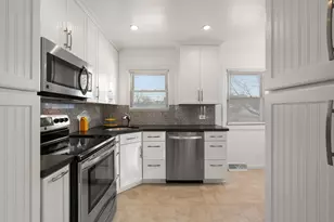 7345 Woodmar Ave, Hammond, IN 46323 - Photo 6