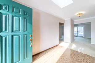 8011 Dianne Dr, Michigan City, IN 46360 - Photo 4