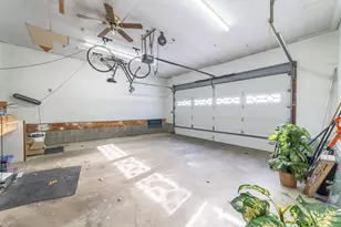 8011 Dianne Dr, Michigan City, IN 46360 - Photo 22