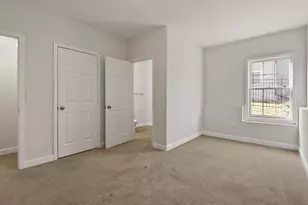 283 Hawkwood Dr, Valparaiso, IN 46385 - Photo 36