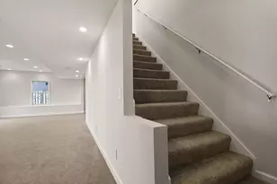 283 Hawkwood Dr, Valparaiso, IN 46385 - Photo 28