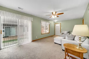 233 Deertrail Ln, Schererville, IN 46375 - Photo 8