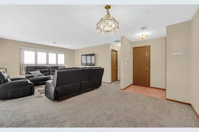 2345 Barbara Jean Drive, Schererville, IN 46375 - Photo 8