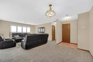 2345 Barbara Jean Dr, Schererville, IN 46375 - Photo 8