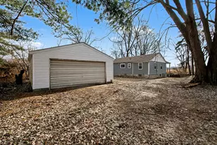 1448 Burns Dr, Portage, IN 46368 - Photo 2