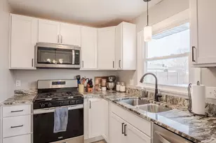 840 Appletree Dr, Schererville, IN 46375 - Photo 4