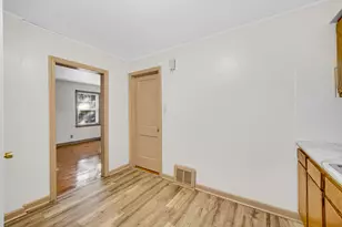 3752 Tyler St, Gary, IN 46408 - Photo 10