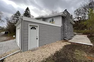 276 N Henry St, Gary, IN 46403 - Photo 32