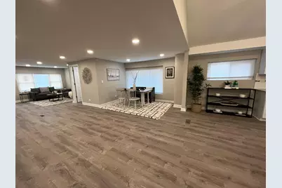 276 N Henry Street, Gary, IN 46403 - Photo 8