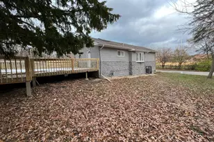 276 N Henry St, Gary, IN 46403 - Photo 34