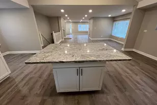 276 N Henry St, Gary, IN 46403 - Photo 6