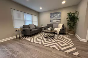 276 N Henry St, Gary, IN 46403 - Photo 10