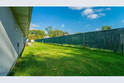 150-154 Meadows, Crown Point, IN 46307 - Photo 14