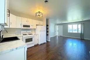 136-140 Meadows Circle, Crown Point, IN 46307 - Photo 6