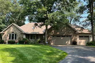 10030 Eagle Ct, Demotte, IN 46310 - Photo 1