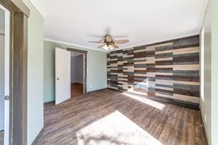 17 E 900 N, Chesterton, IN 46304 - Photo 10