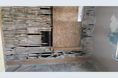 350 Buchanan Street, Gary, IN 46402 - Photo 14