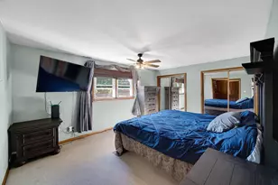 9448 Parkway Dr, Highland, IN 46322 - Photo 16