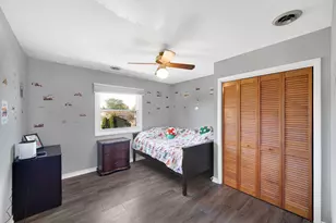 9448 Parkway Dr, Highland, IN 46322 - Photo 18