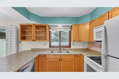 1439 Elm Court, Schererville, IN 46375 - Photo 8