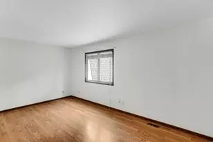 1439 Elm Ct, Schererville, IN 46375 - Photo 12