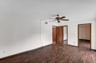 1439 Elm Ct, Schererville, IN 46375 - Photo 10