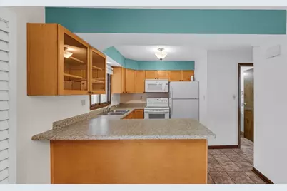 1439 Elm Court, Schererville, IN 46375 - Photo 6