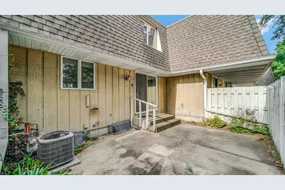 1439 Elm Court, Schererville, IN 46375 - Photo 16