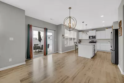 208 Sweetbay Street, Valparaiso, IN 46385 - Photo 6