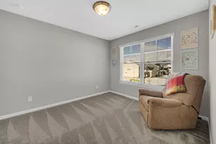 208 Sweetbay St, Valparaiso, IN 46385 - Photo 24