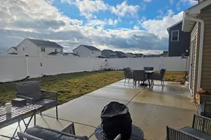 208 Sweetbay St, Valparaiso, IN 46385 - Photo 26