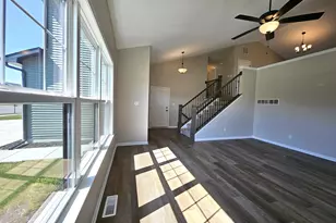 5104 Southview Dr, Lowell, IN 46356 - Photo 6