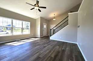 5104 Southview Dr, Lowell, IN 46356 - Photo 4