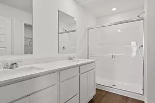 120 Cressmoor Blvd, Hobart, IN 46342 - Photo 22