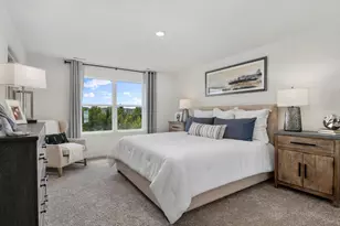 126 Cressmoor Blvd, Hobart, IN 46342 - Photo 10