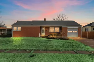 323 S Home Ave, Rensselaer, IN 47978 - Photo 2