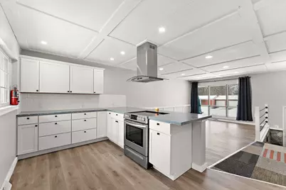 2602 Oakwood Avenue, Valparaiso, IN 46383 - Photo 8