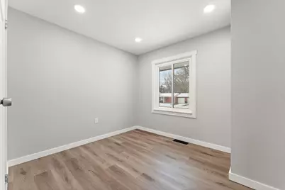 2602 Oakwood Avenue, Valparaiso, IN 46383 - Photo 12