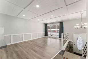 2602 Oakwood Ave, Valparaiso, IN 46383 - Photo 2