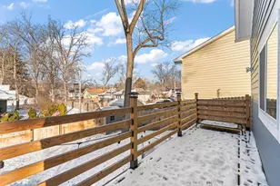 303 Union St, Valparaiso, IN 46383 - Photo 24