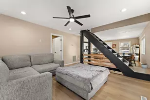 303 Union St, Valparaiso, IN 46383 - Photo 10