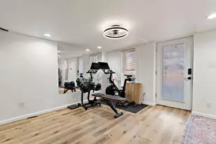 303 Union St, Valparaiso, IN 46383 - Photo 18