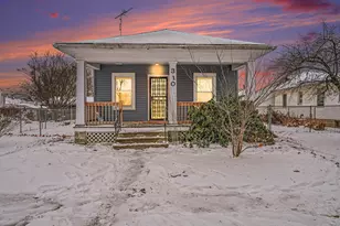 310 Planett St, La Porte, IN 46350 - Photo 2