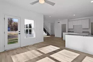 10350 Nevada Ct, Crown Point, IN 46307 - Photo 8