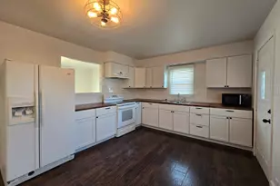 3608 W 73rd Ct, Merrillville, IN 46410 - Photo 44