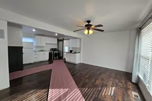 3608 W 73rd Ct, Merrillville, IN 46410 - Photo 10