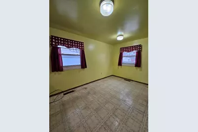 309 Redpath Avenue, Michigan City, IN 46360 - Photo 10